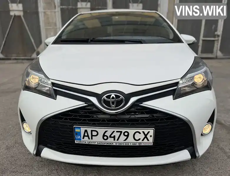 Хетчбек Toyota Yaris 2015 1.33 л. Автомат обл. Запорізька, Запоріжжя - Фото 1/21