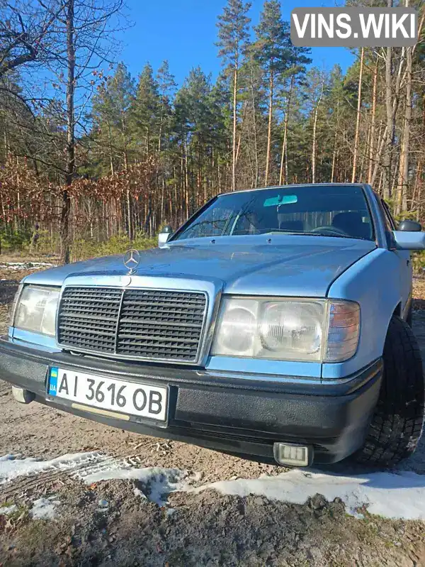 WDB1240311B405127 Mercedes-Benz E-Class 1990 Седан 2.8 л. Фото 1