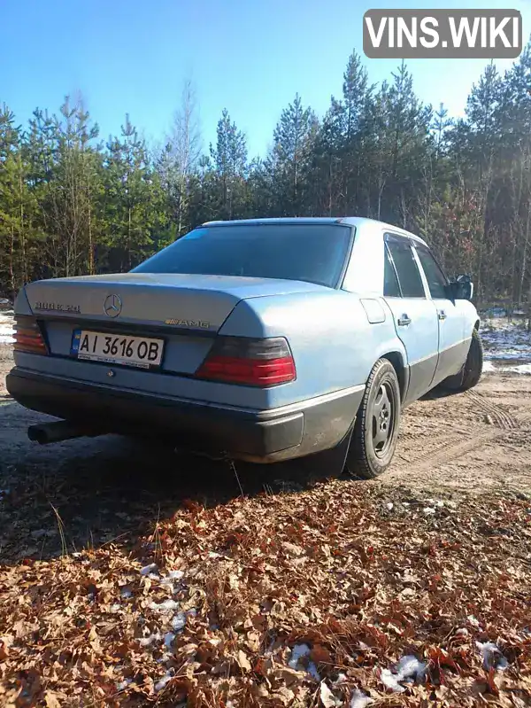 WDB1240311B405127 Mercedes-Benz E-Class 1990 Седан 2.8 л. Фото 2