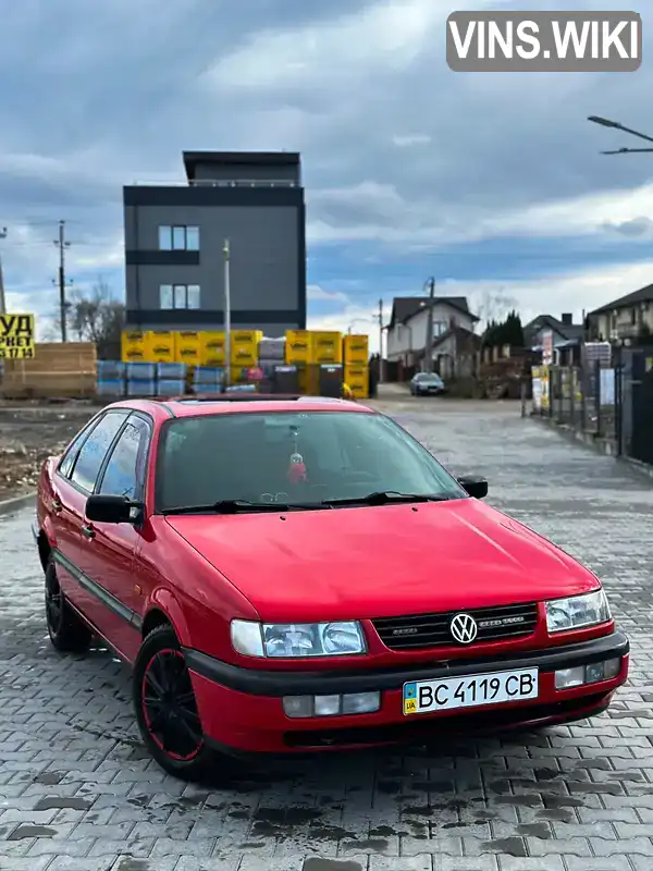 Седан Volkswagen Passat 1994 1.8 л. Ручна / Механіка обл. Львівська, Львів - Фото 1/21