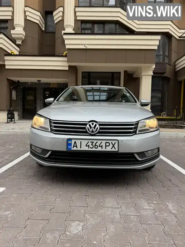 Універсал Volkswagen Passat 2012 1.97 л. Автомат обл. Київська, Київ - Фото 1/11