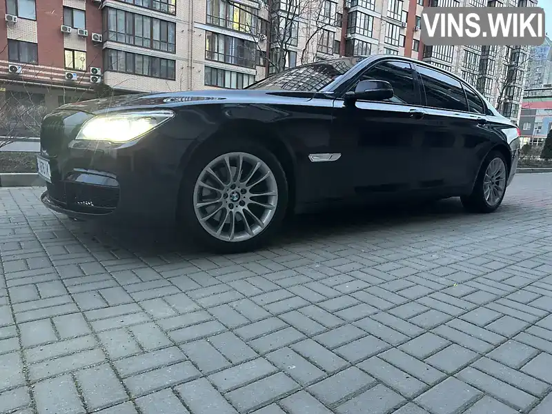 Седан BMW 7 Series 2012 2.98 л. Автомат обл. Дніпропетровська, Кривий Ріг - Фото 1/21