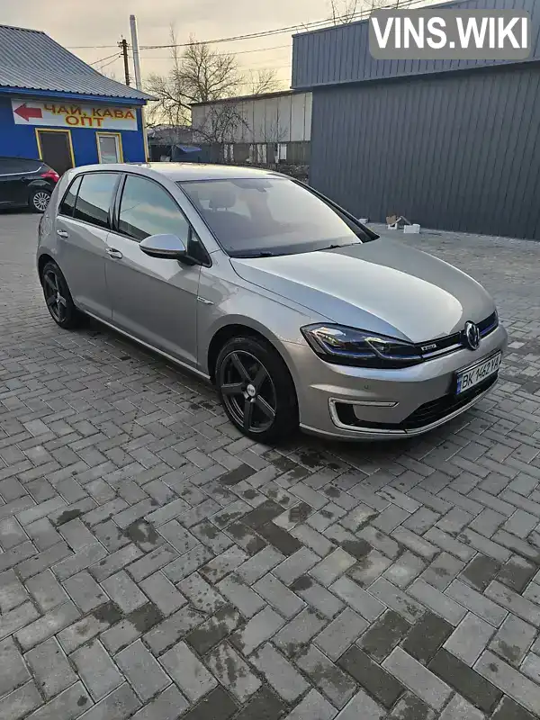 WVWZZZAUZJ8903044 Volkswagen e-Golf 2017 Хетчбек  Фото 3