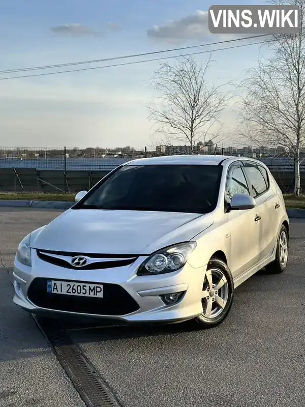 Хэтчбек Hyundai i30 2011 1.4 л. Ручная / Механика обл. Донецкая, Краматорск - Фото 1/11